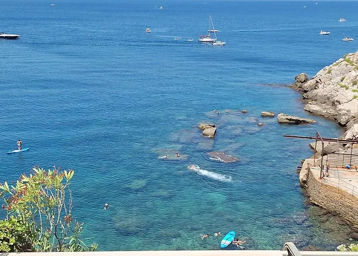 Sea Aspra فندق مبيت وإفطار