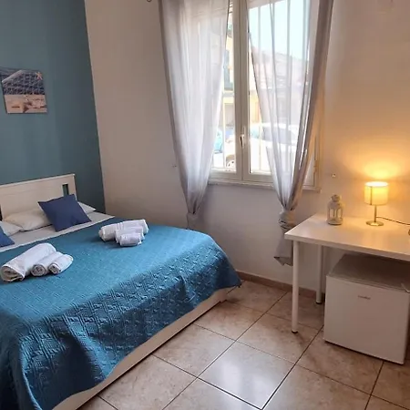 Sea Aspra Bed & Breakfast
