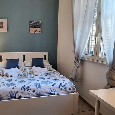 Sea Aspra Bed & Breakfast